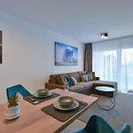 Stock Nr 8 *
